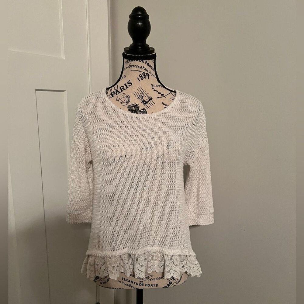 Wallamanda Ivory Knit Sweater with Lace Trim, Small